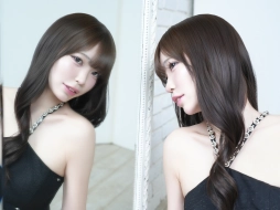 2枚目のグラビア画像