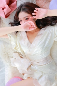 5枚目のグラビア画像